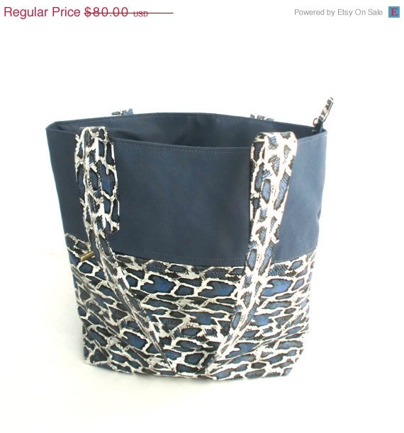 Women Blue snake skin printed handbag, Faux Snake Skin Shoulder Bag, ready to ship