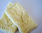 Beaded Fingerless Gloves in Winter White