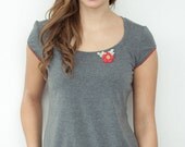 grey jersey shirt - lace - flower