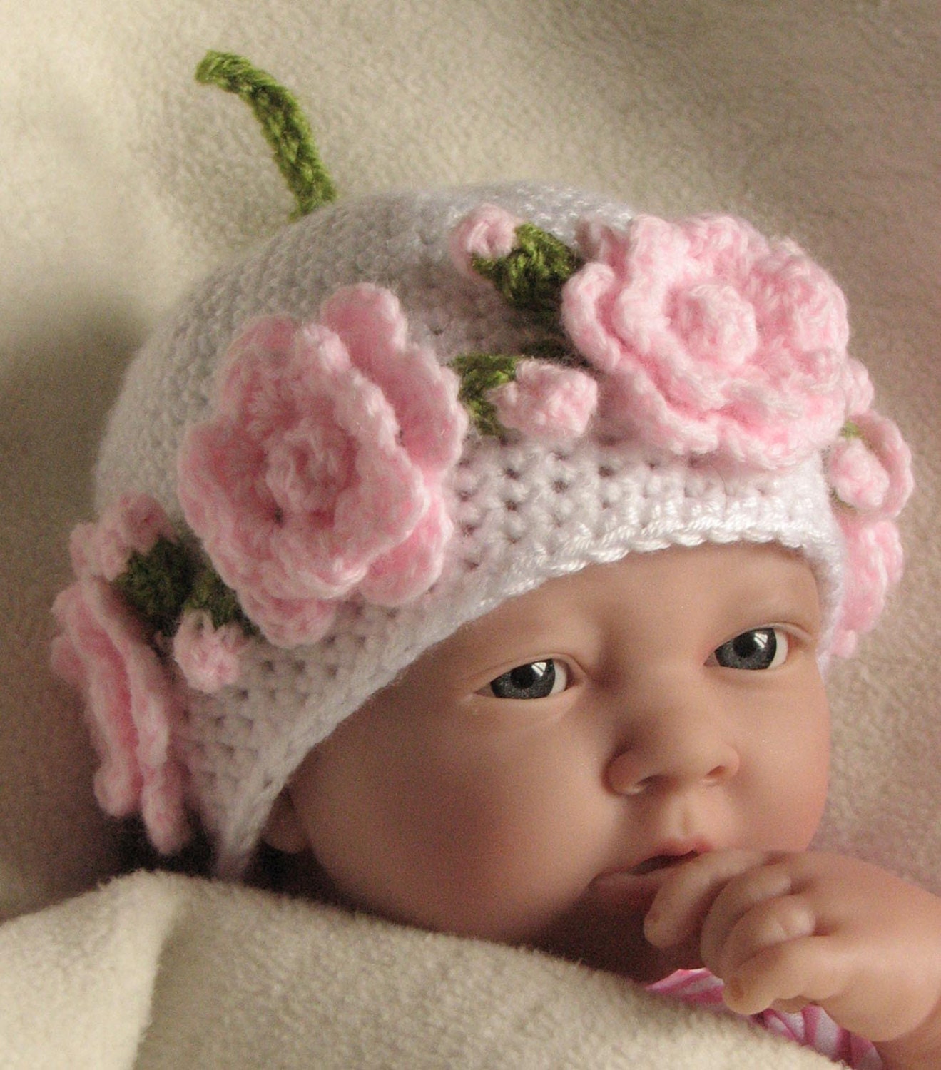 Crochet pattern for Rose Garland baby hat in 4 sizes - INSTANT DOWNLOAD .pdf