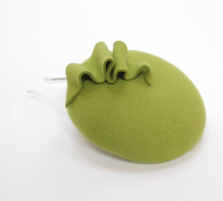 Mini Hat-Button Fascinator-Green color-Wool Felt