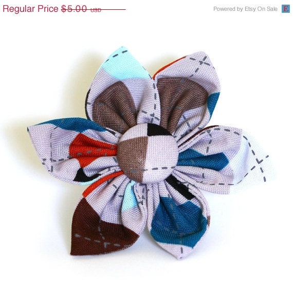 ON SALE Collar Flower - Grey Argyle - Dog Collar Bow