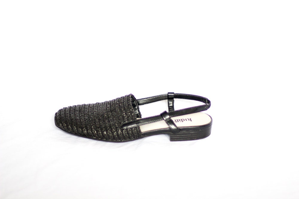 women's black woven sandals size 7.5