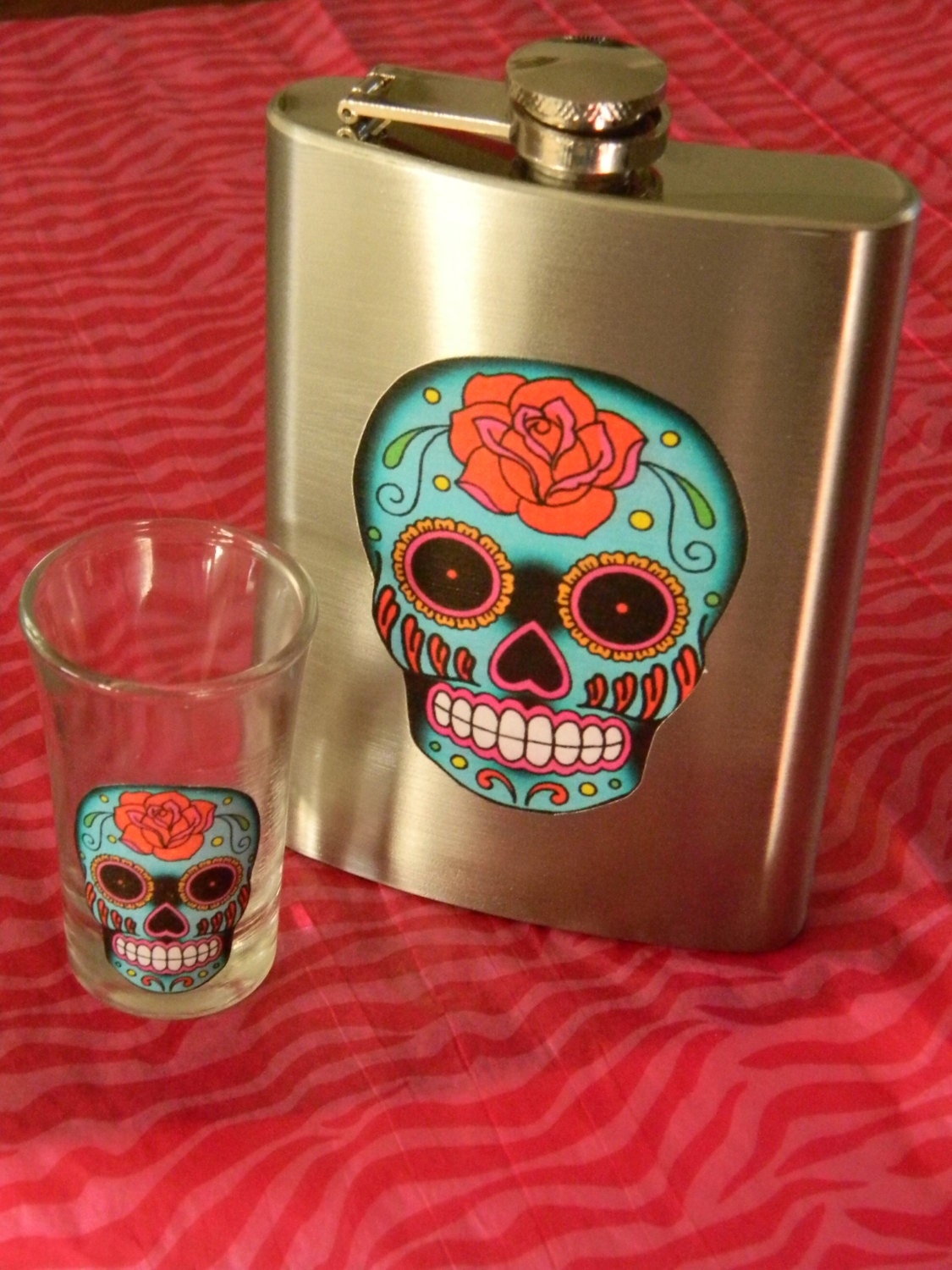 Day of the Dead Sugar skull 8 oz flask and shot glass set