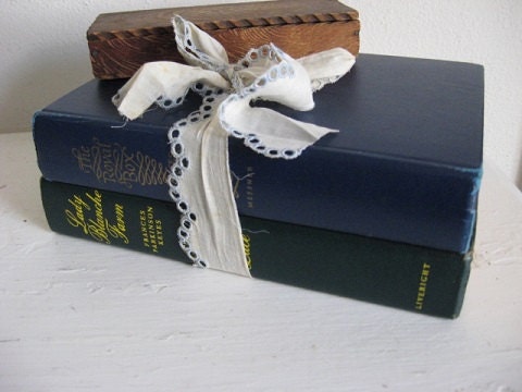 Two 1950's Fictional Novels By Frances Parkinson Keyes The Royal Box & Lady Blanche Farm Queen Anne's Lace
