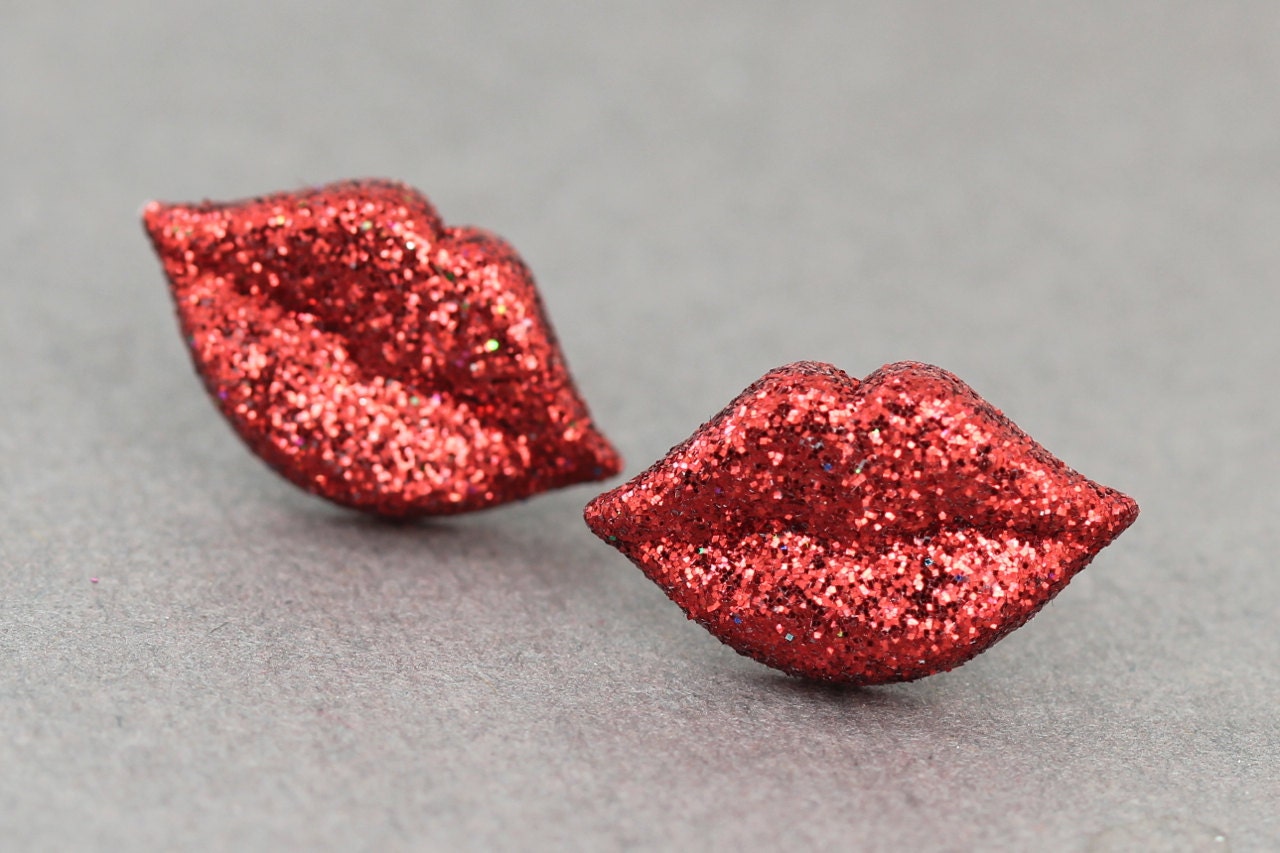 Lips Stud Earrings : Glitter Lips Stud Earrings, Ruby, Bright, Theme, Holiday, Fun, Artisan Tree, Cute