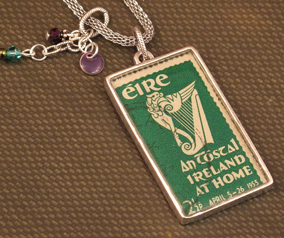 Deep Green Irish Harp Necklace