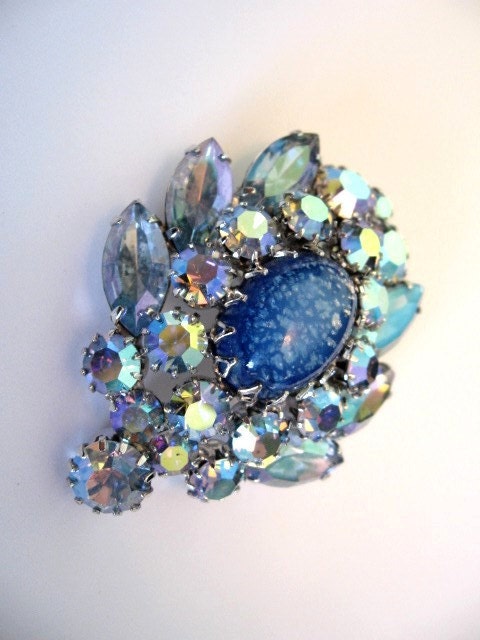 Vintage Juliana D & E Blue Foil Art Glass Cabochon and Ab Rhinestone Brooch