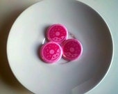 pink frosted donut small pin