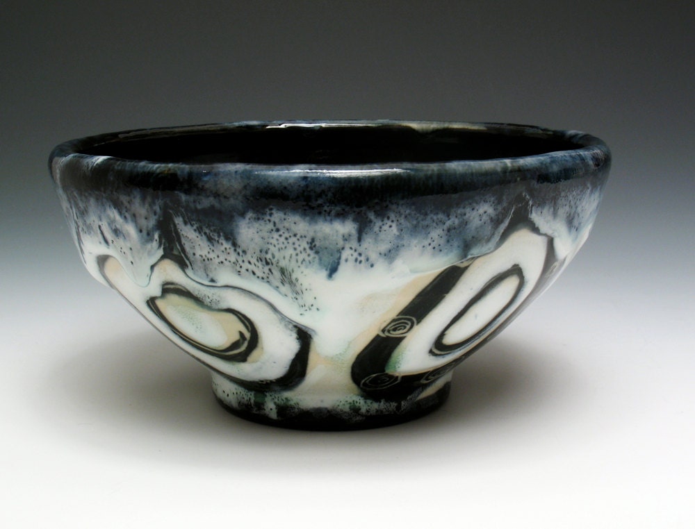 Stoneware Serving Bowl, Home Decor Pottery, Sgraffito Decoration