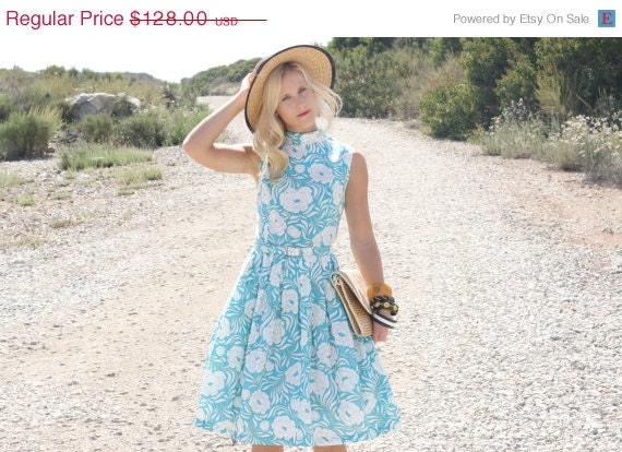 20% Off MEMORIAL DAY SALE Vtg 1950s 50s Turquoise Floral High Neckline Dress w/ Matching Waist Belt M/L