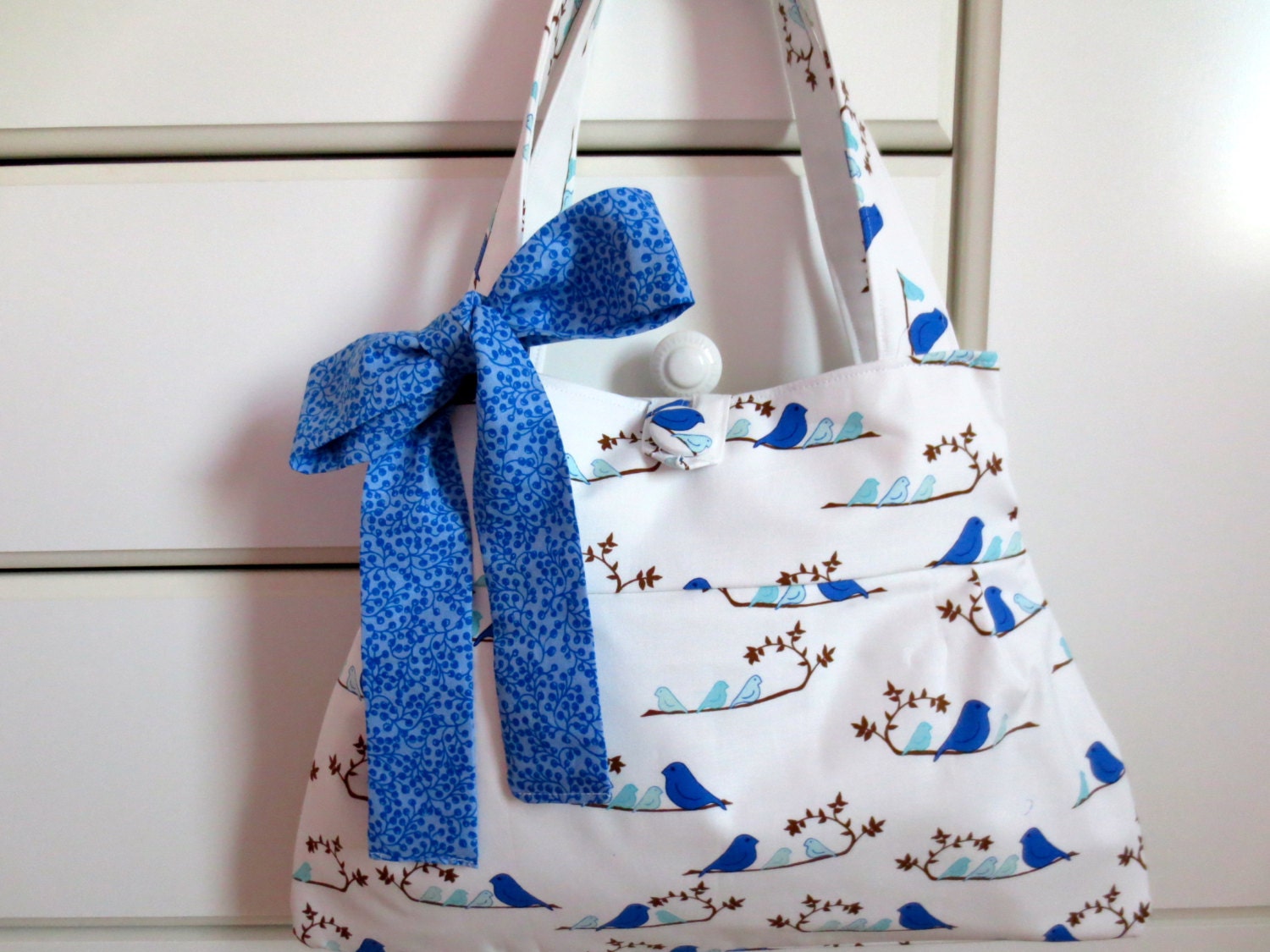 Chirp in Blue, Pleated Lively Handbag