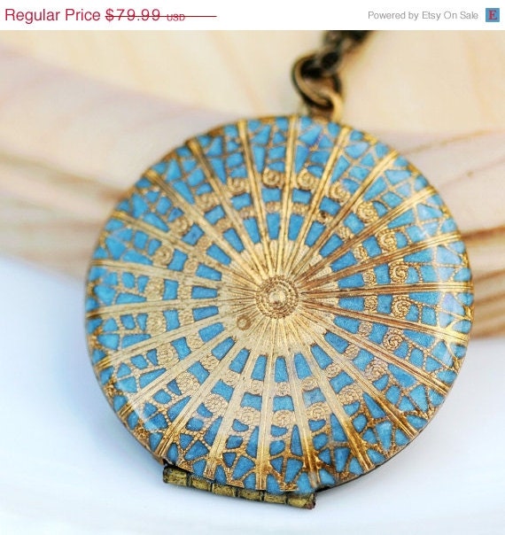 ON SALE Resin Locket,Locket,Sky Blue Locket, Filigree locket,Wedding Necklace,Bridesmaid Necklace,bridesmaid gift locket,38mm locket
