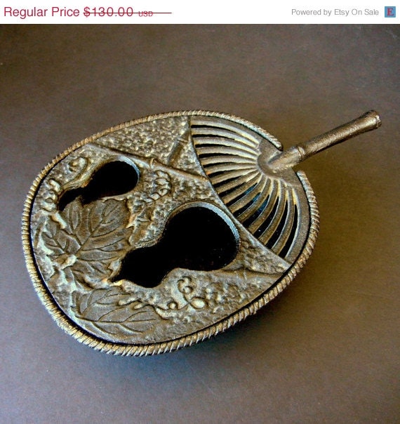 FATHERS DAY 20% SALE Incense Burner / Large Black Cast Iron / 2pc / removable top /  Japan / Grapes and Leafy Fan style Lid / eb503