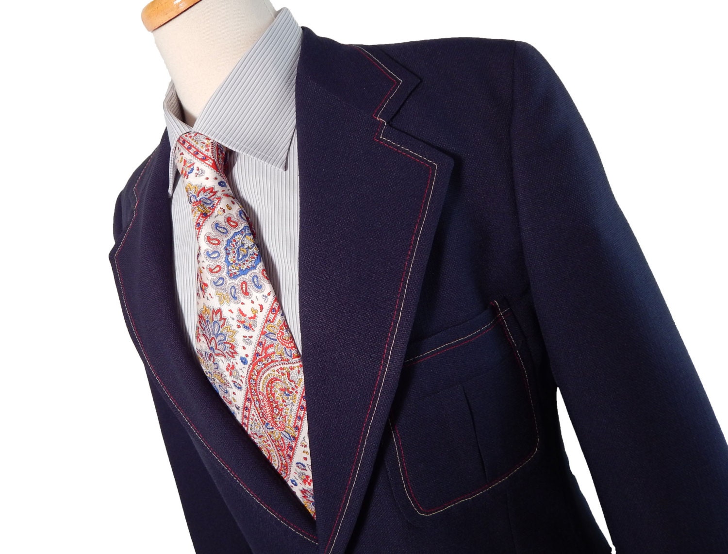 Vintage 1970s Navy Sport Coat Jacket / Wide Lapels / Red and White Topstitch / Pleated Patch Pockets / by Design Group Bond / Chest 38