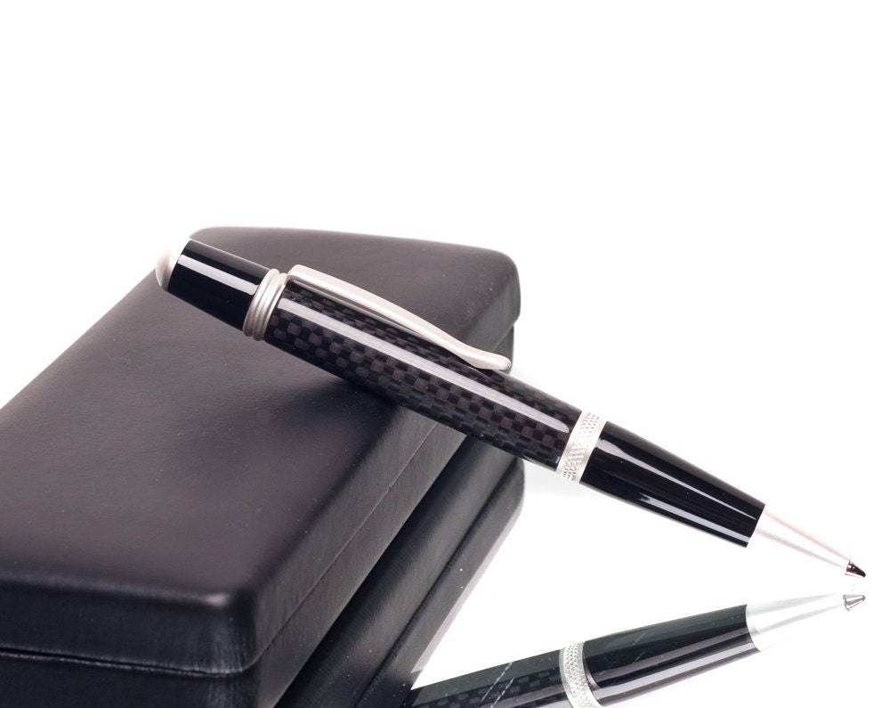 Father's day gifts : Carbon Fiber Pen gift for a man or business executive