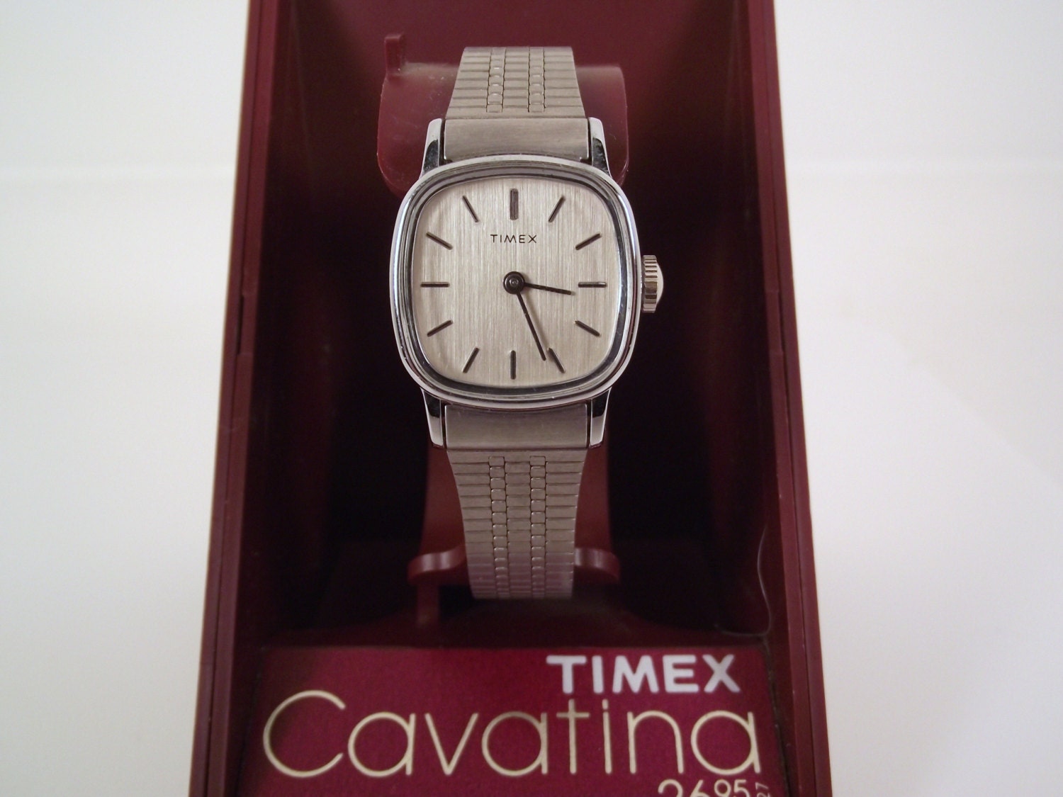 NOS Vintage 1970s/1980s Timex Cavatina Wind Up Retro Style Women's Watch in Silver W/Silver Stainless Steel Bracelet Band in Original Case