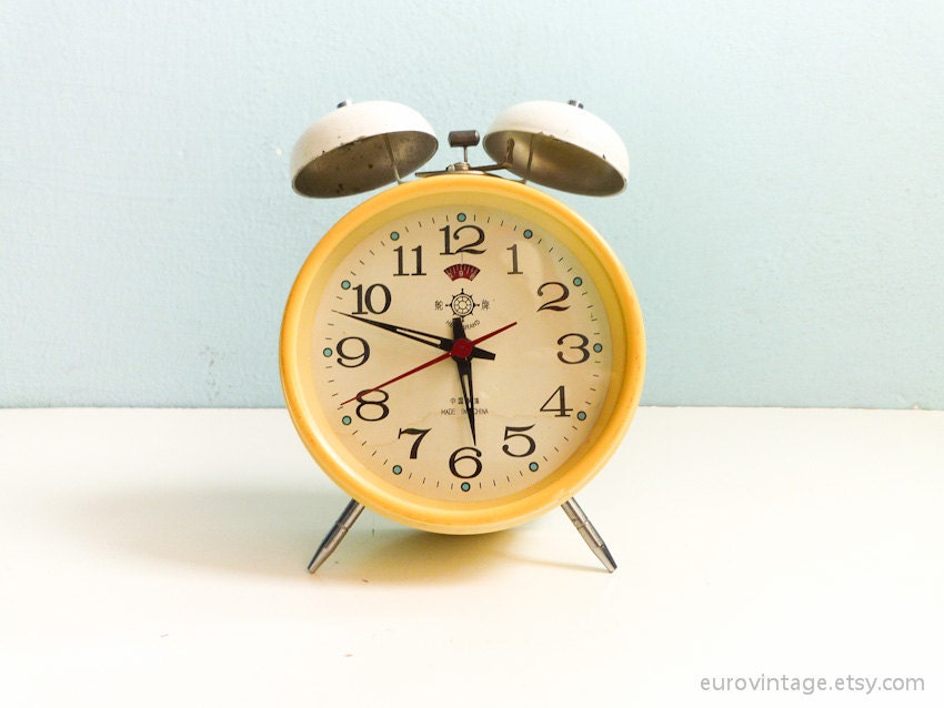 Vintage Alarm Clock Chinese Yellow Working