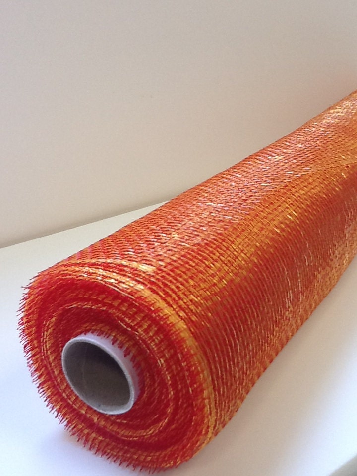 GOLDEN RED Deco Mesh Roll 21in x 10yds. Geo Mesh, Deco Mesh, decorative mesh for wreaths and decorating