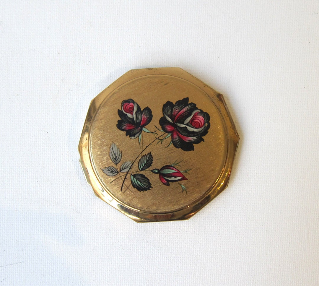 Vintage 1970 Stratton of England black rose and gold compact