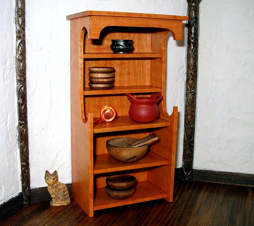 Maple Hutch, Medieval, Tudor, Country, dollhouse miniature 1/12 scale