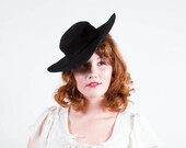 SALE / vintage 1930s hat / tilt hat / Fran Lea