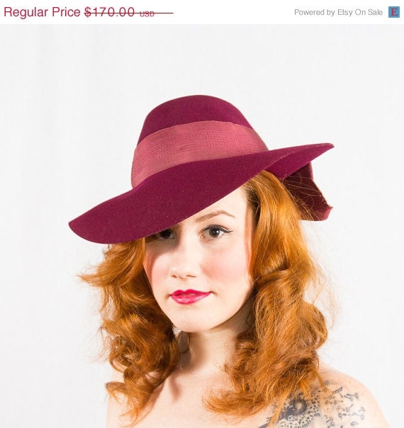 SALE / vintage 1940s hat / wool fedora / Doeskin