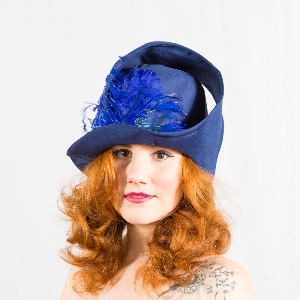 SALE / vintage 1960s hat / cloche / Ell-Enn
