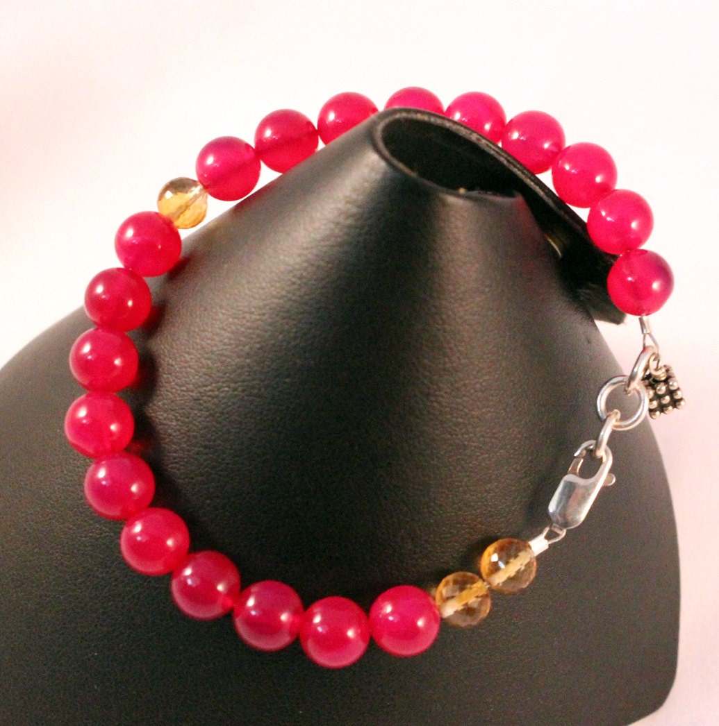 Citrine and dyed chalcedony bracelet