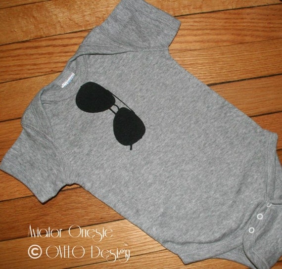 THE ORIGINAL Aviator Sunglasses Onesie in Heather Grey