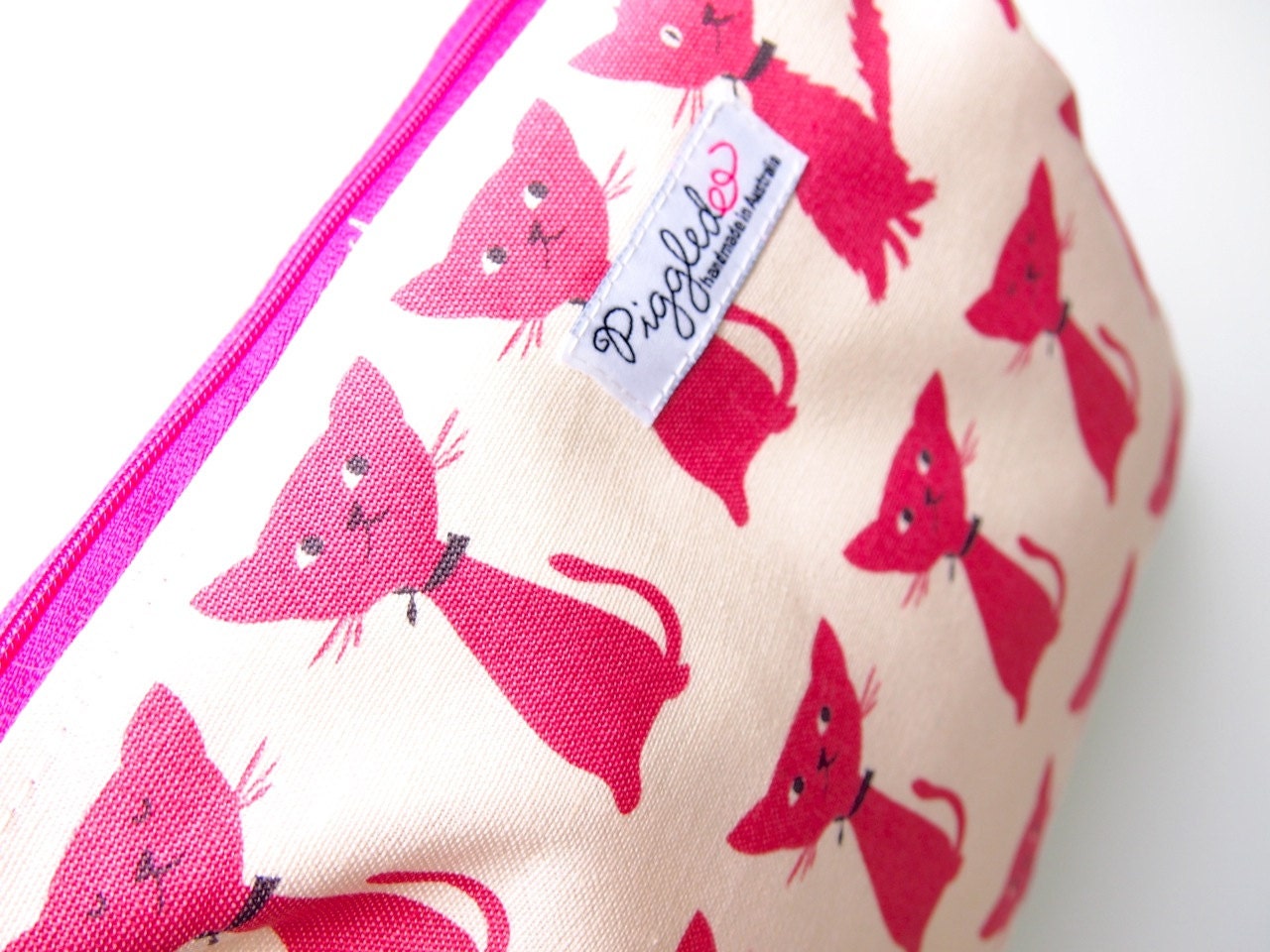 Large Zippered Wet Bag Water-resistant Pouch  - Pink Cats