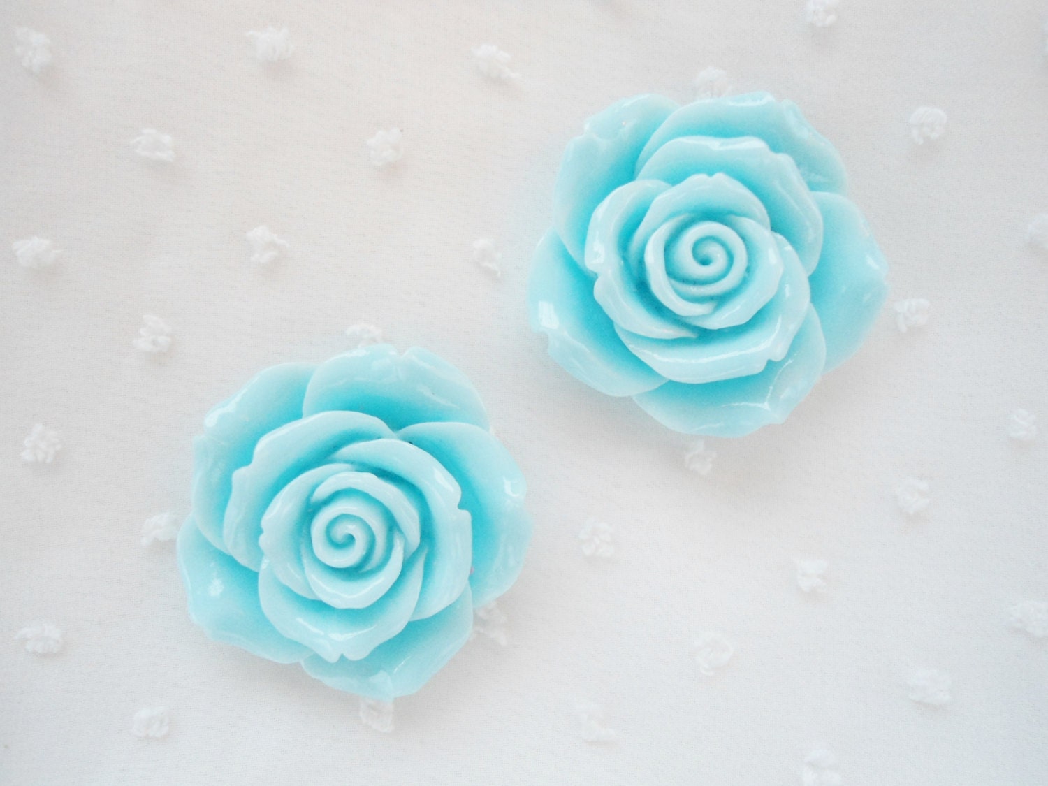 2pcs - LL Light Blue Romantic Vintage Rose Decoden Cabochon (46mm) FL10021
