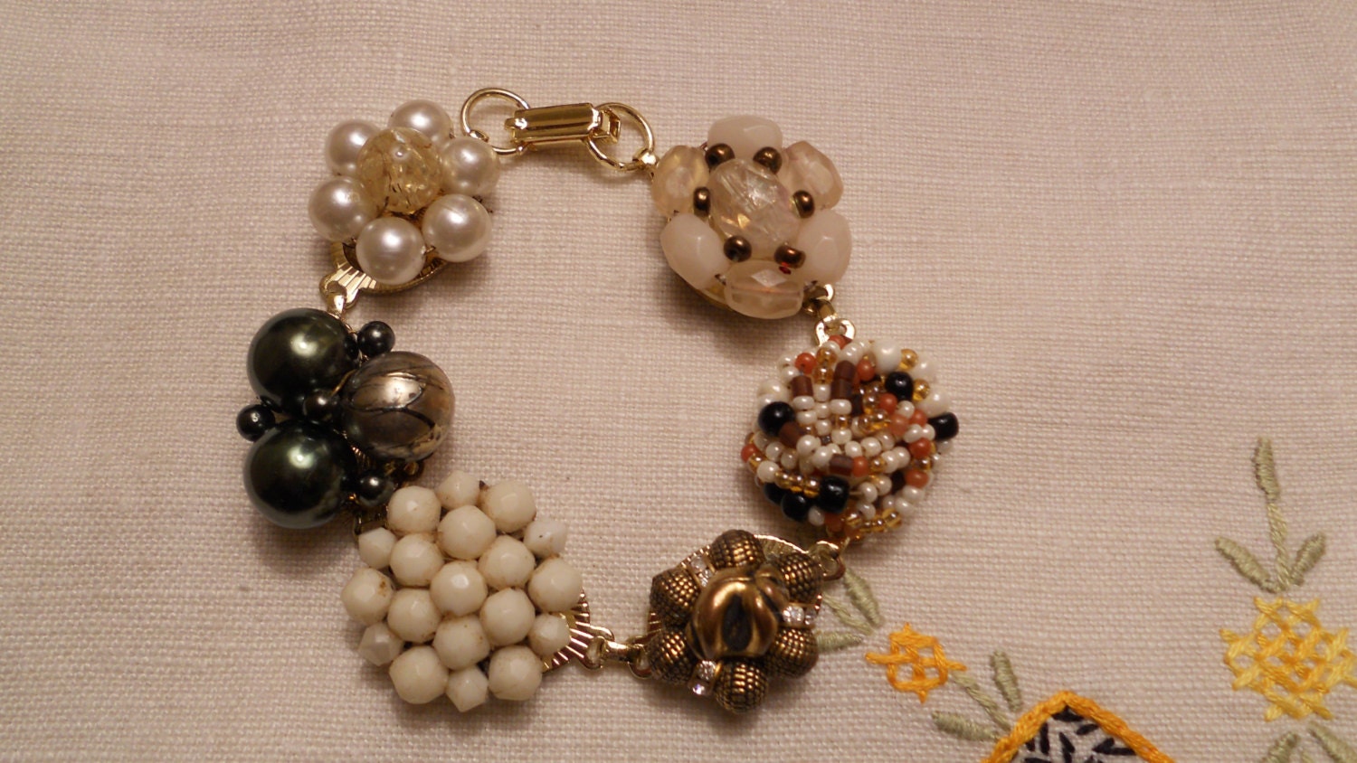vintage cluster earring bracelet cream, pearl, gold