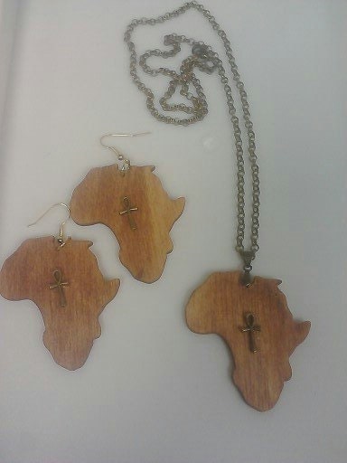 Natural Wood African Pendant & Earring Set  FREE SHIPPING