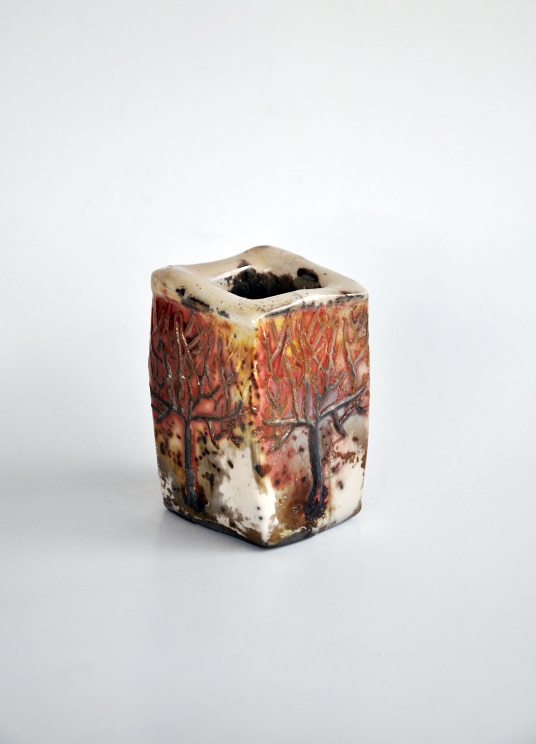 Raku Fired Ceramic Cubic Container with Tree Figures - DerinmaviBodrum