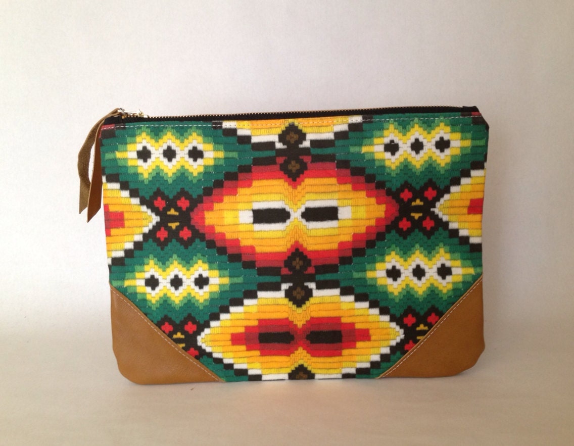 Linen iPad clutch case - digital Bargello 