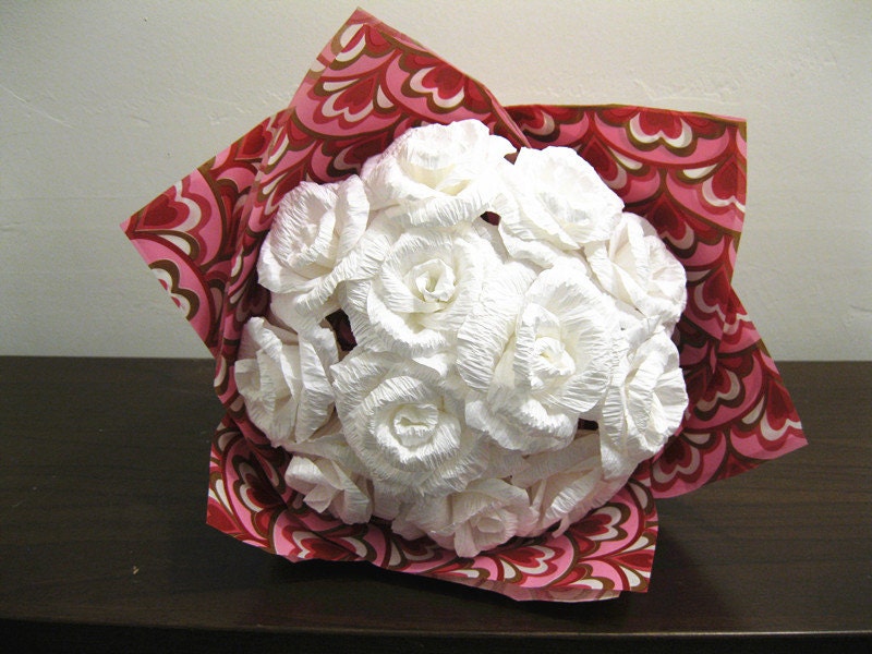 12 White Paper Flowers Roses Dozens Mother's Day Valentine's day Gift Present Wedding Bridal Party Decoration Bouquet Origami paper