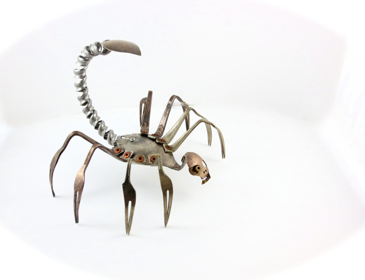 Spider Robot 8' Sculpture