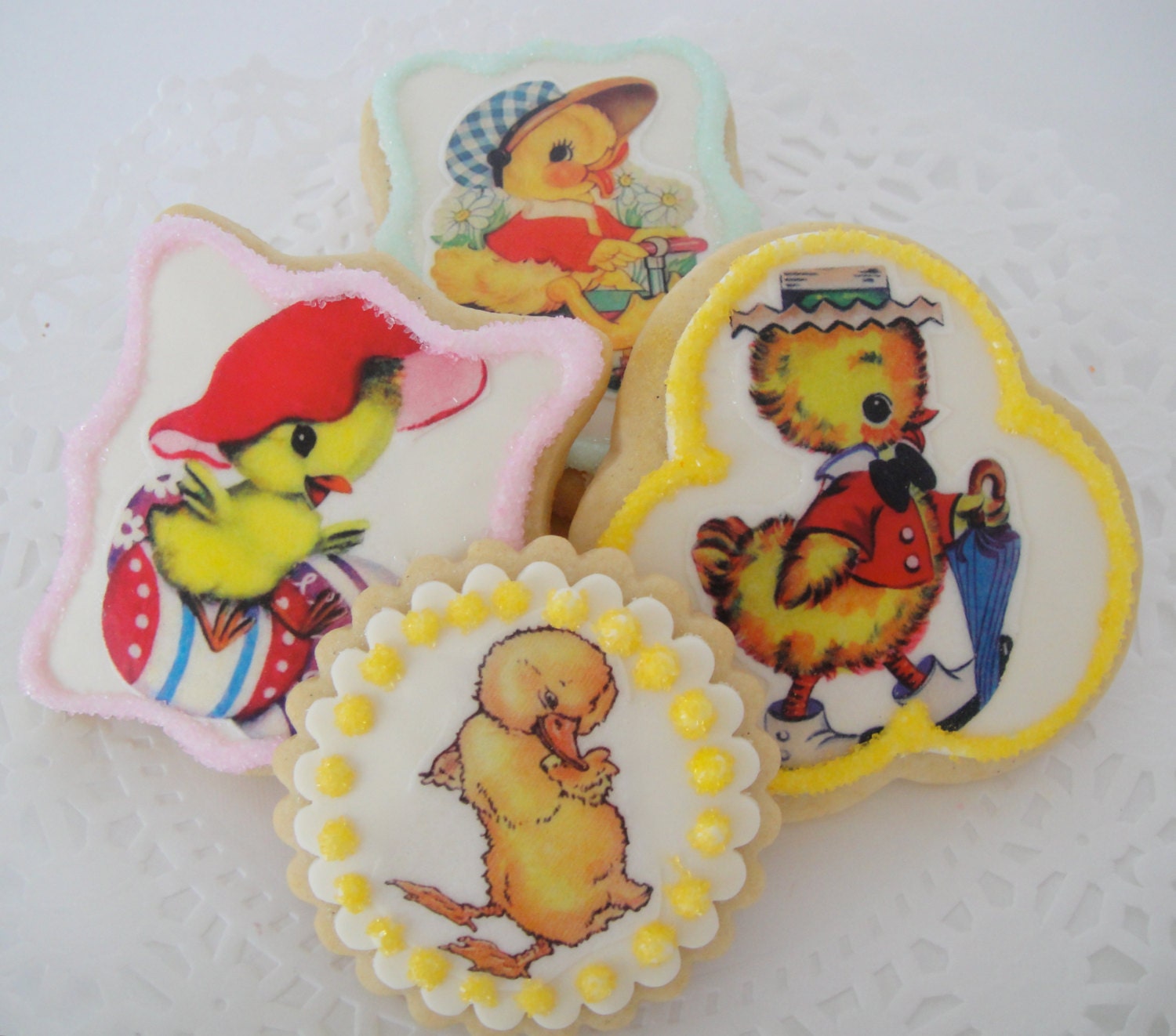 Retro Easter Cookies - Iced Sugar Cookies - 1/2 Dozen