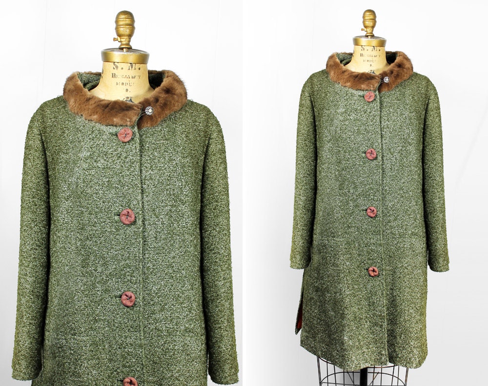 Vintage 1960's Women's Green Tweed Coat with Fur Trim Collar - Size L / XL