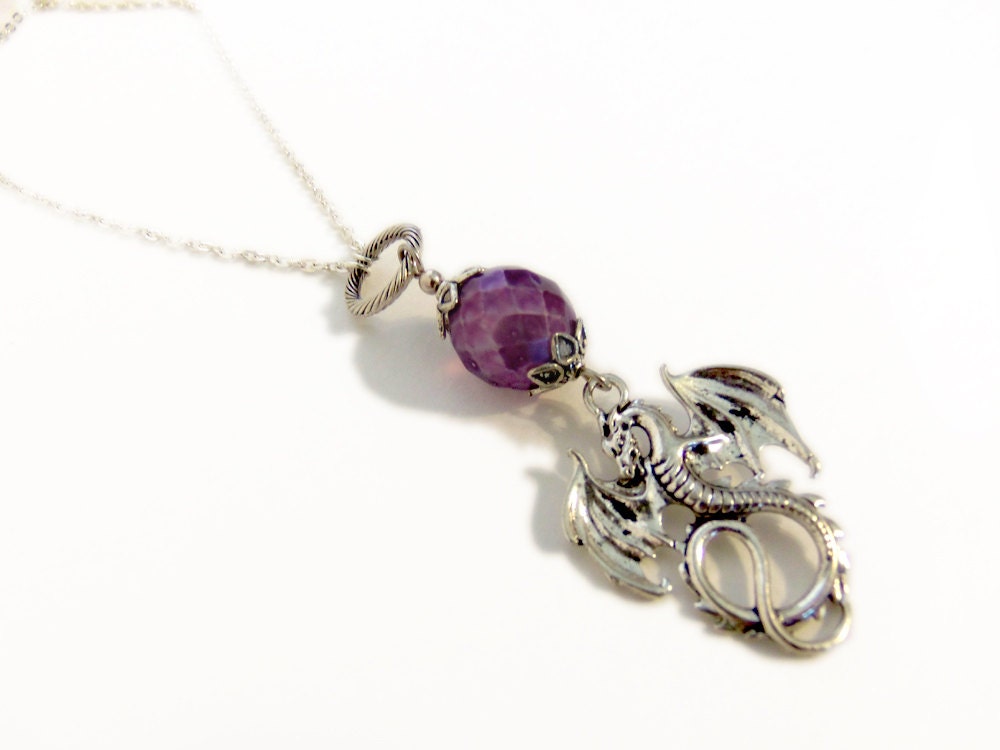 DRAGON and EGG NECKLACE - Jewelry inspired by The Game of Thrones