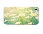 Daisy iPhone Case, Flower iPhone Cases, Pretty iPhone Cases, iPhone 5 Cases, iPhone 4 Cases 4s cases, Daises iPhone Covers, Girly Flowers