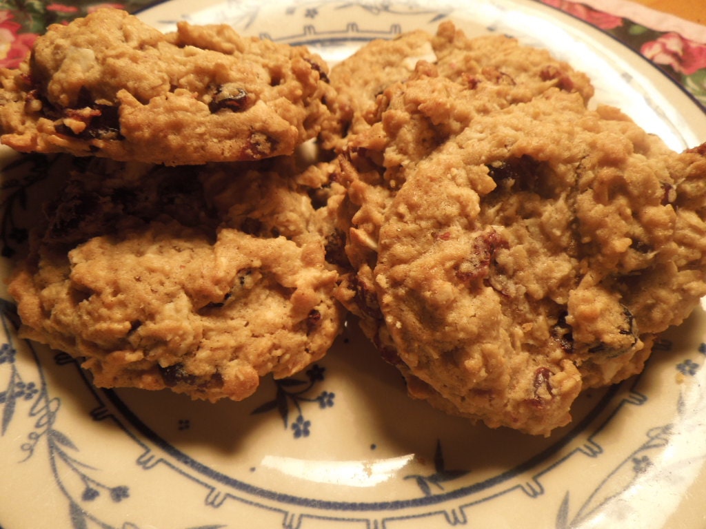Oatmeal Craisin Cookies