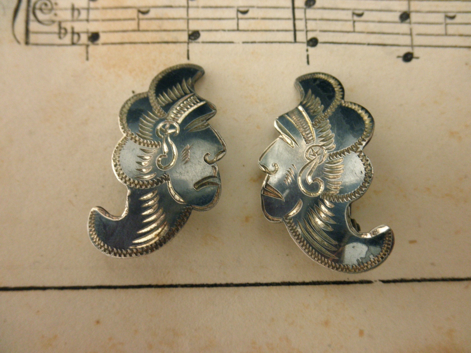 vintage sterling silver earrings - Mayan faces, clip on, Mexico