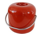 Retro Ice Bucket / Vintage Plastic Ice Bucket / Bar Accessory