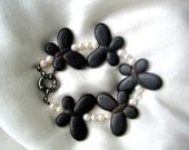 Black Butterflies with White Freshwater Pearls Bracelet