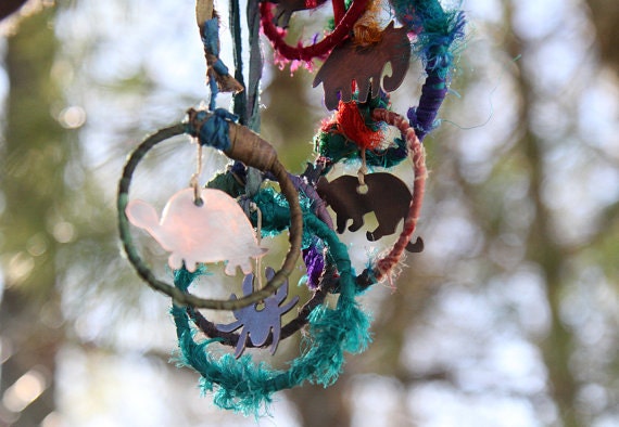 Semi - Custom Animal Totem MIni Mobile Sun Magnet
