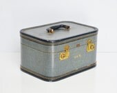 Mid-Century Mendel Train Case - Navy Blue Cosmetics Case