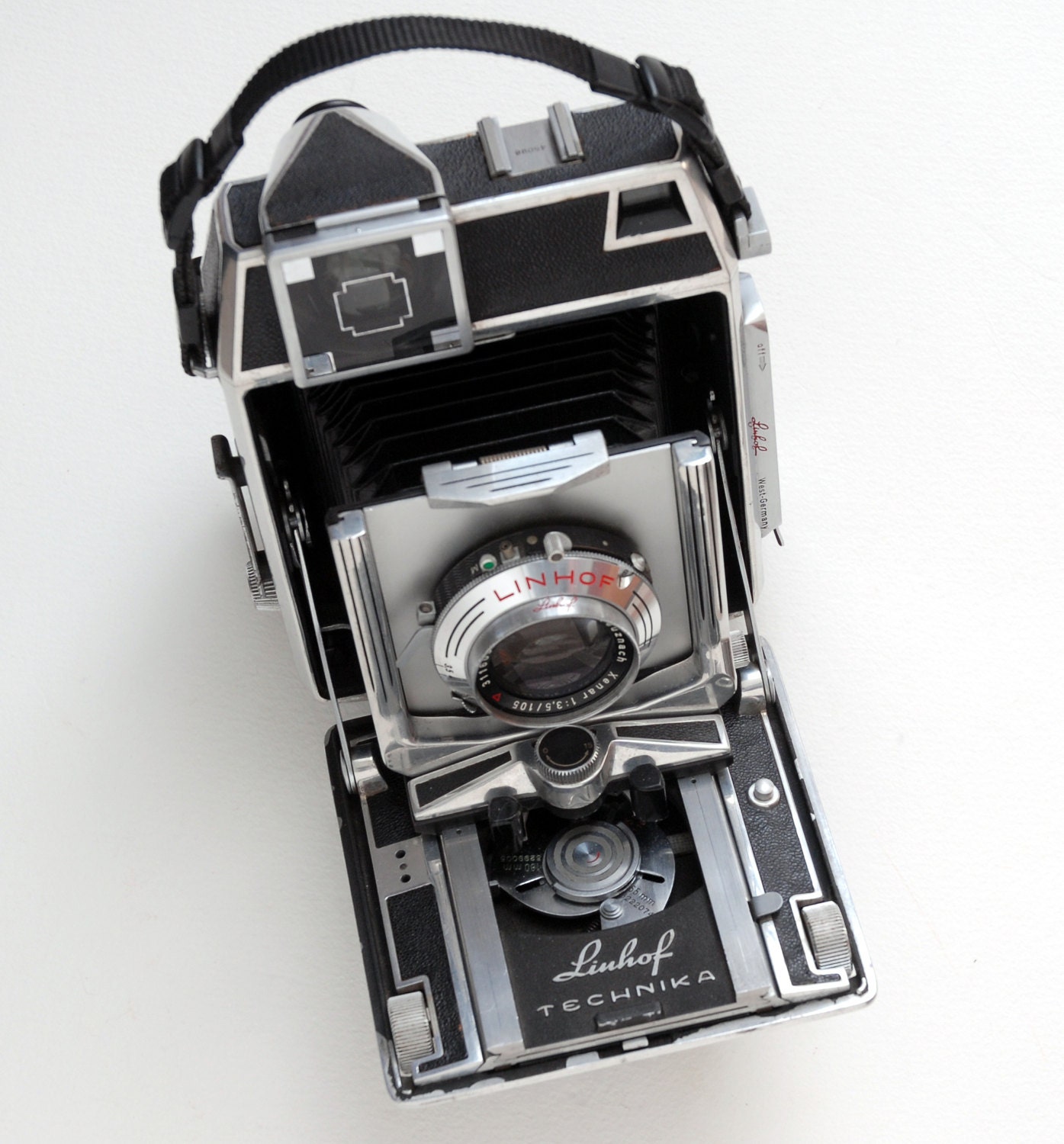 Vintage camera 2x3 Linhof  Super Technika w/ 3 Lenses - vintage film camera. early 1950s field camera