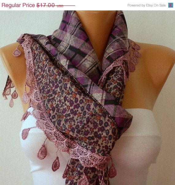 BIG SALE Women  Scarf -  Cowl with Lace - Multicolor
